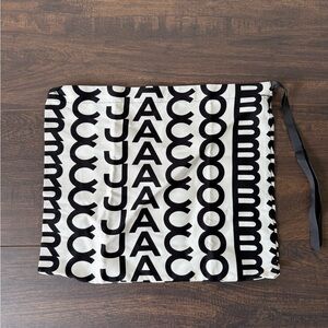 13.5x11.5” Marc Jacobs Dust Bag
